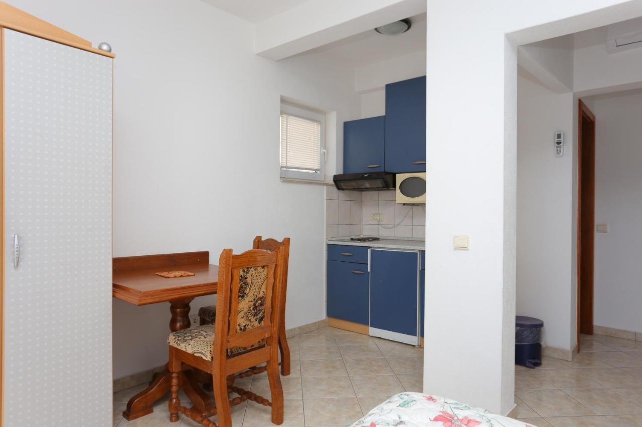 Apartments With A Parking Space Stanici, Omis - 2818 Tice Luaran gambar